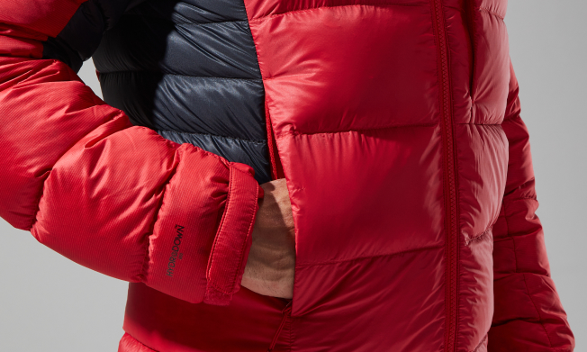 ♡ berghaus EXTREM HYDRODOWN ダウンジャケット ♡ - メルカリ
