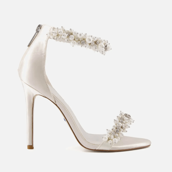 HIGH HEELS