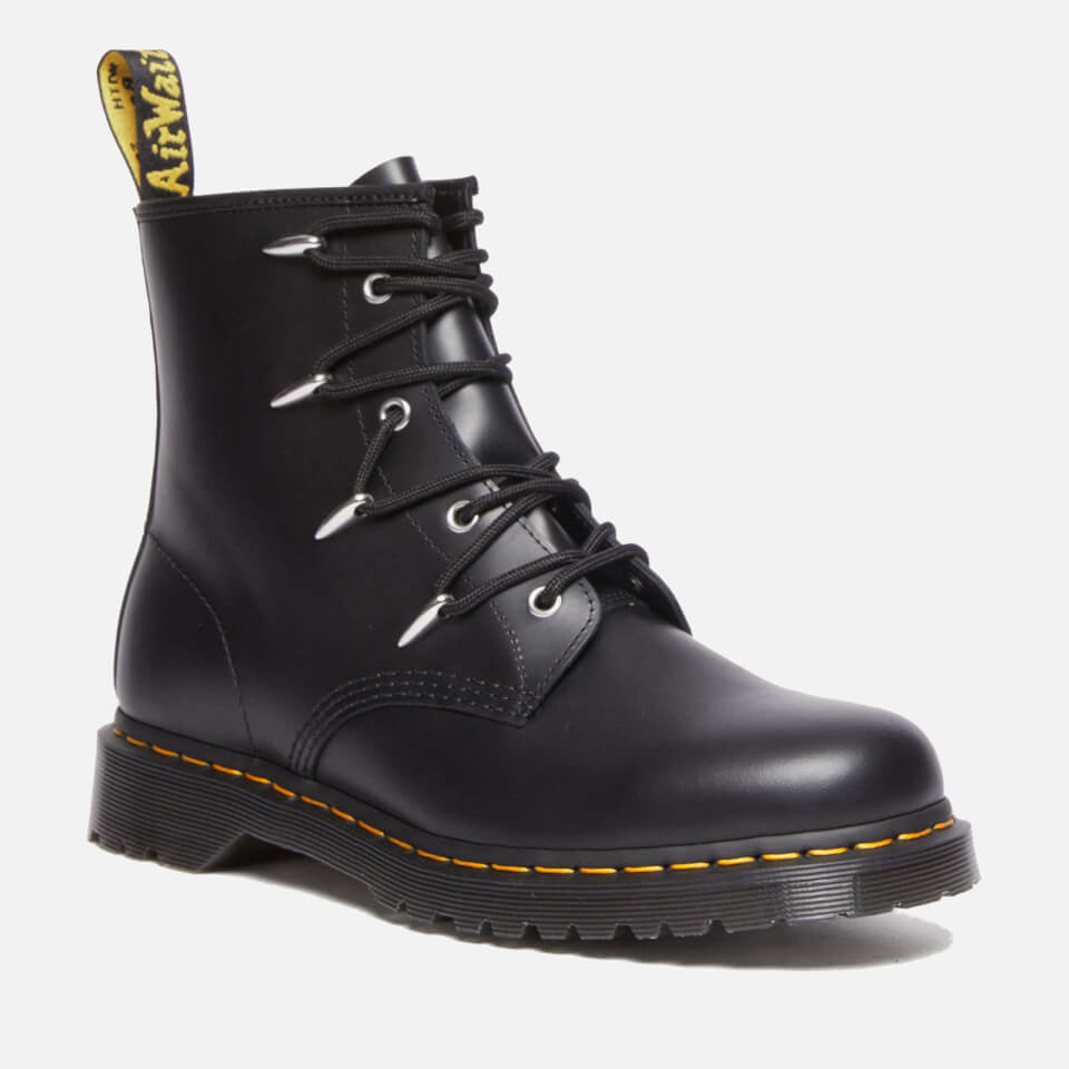 DR. MARTENS