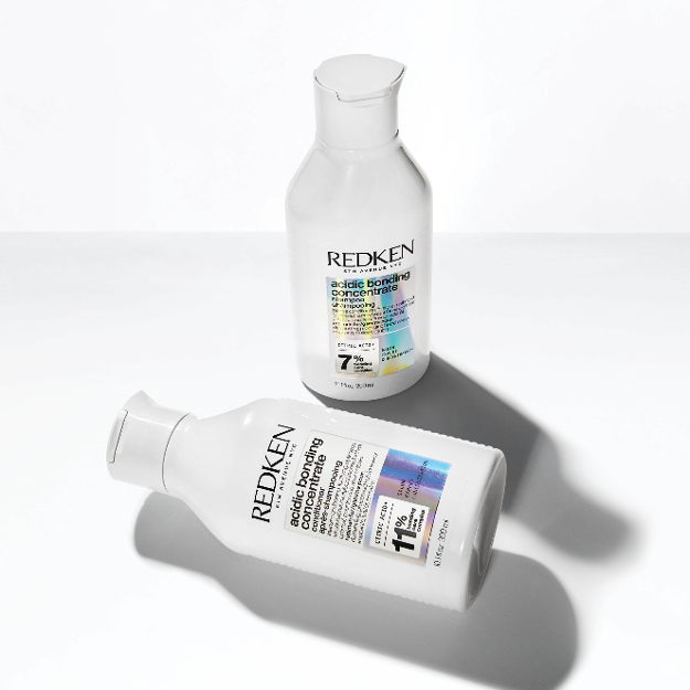 <strong>REDKEN</strong>