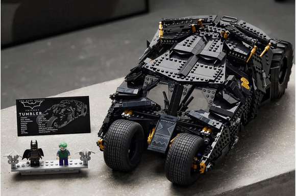 LEGO DC BATMAN BATMOBILE TUMBLER CAR SET